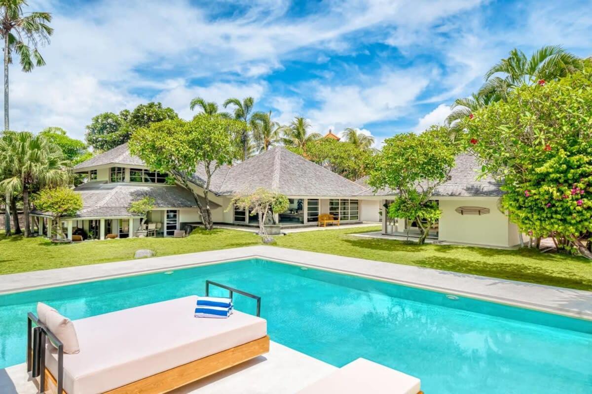 Venice - 2000m2 Garden Right Behind * Seminyak (Bali)