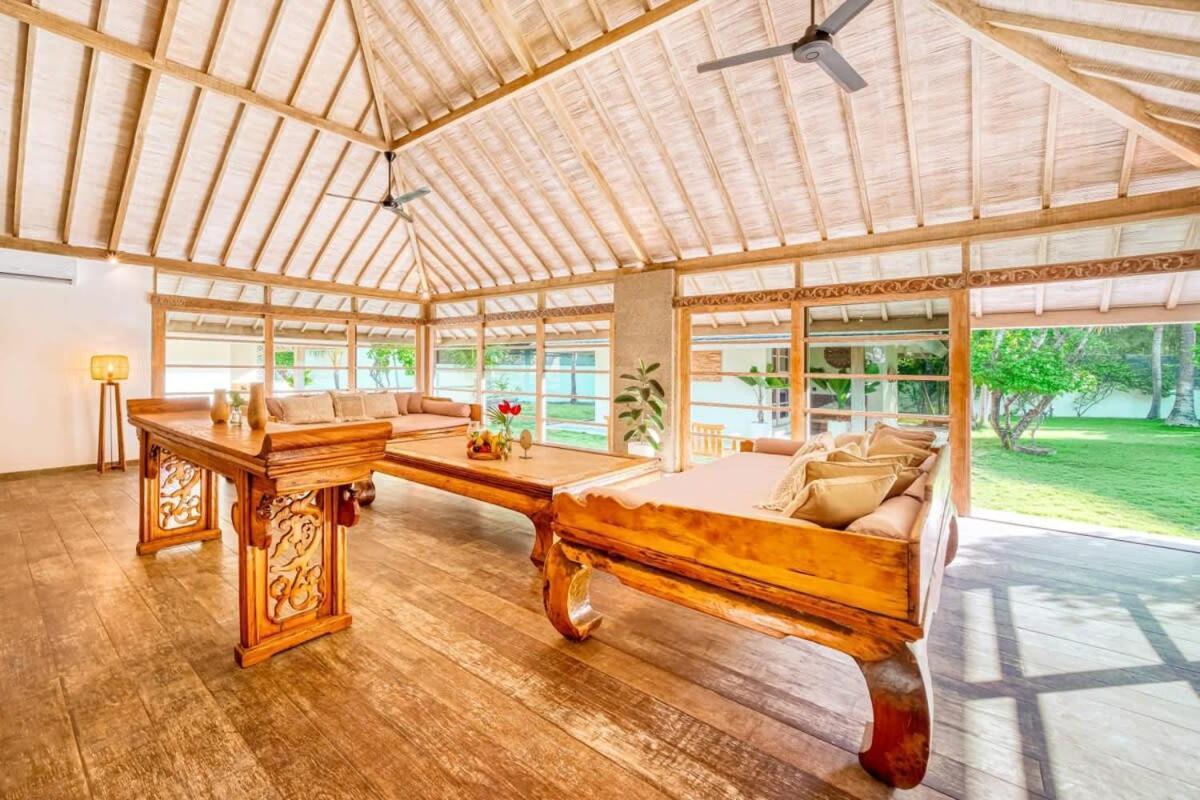 Venice - 2000m2 Garden Right Behind * Seminyak (Bali)